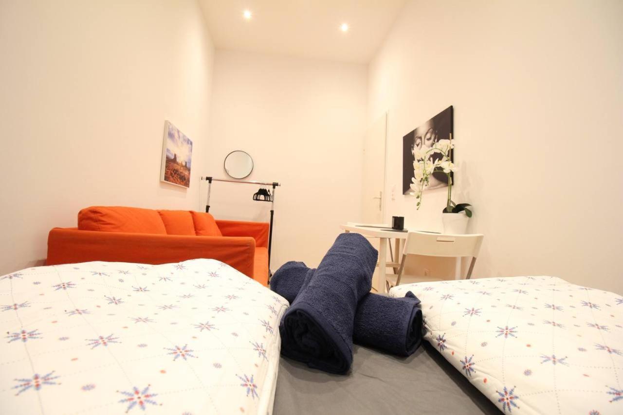 Privatunterkunft Cozy In Center Dw5
