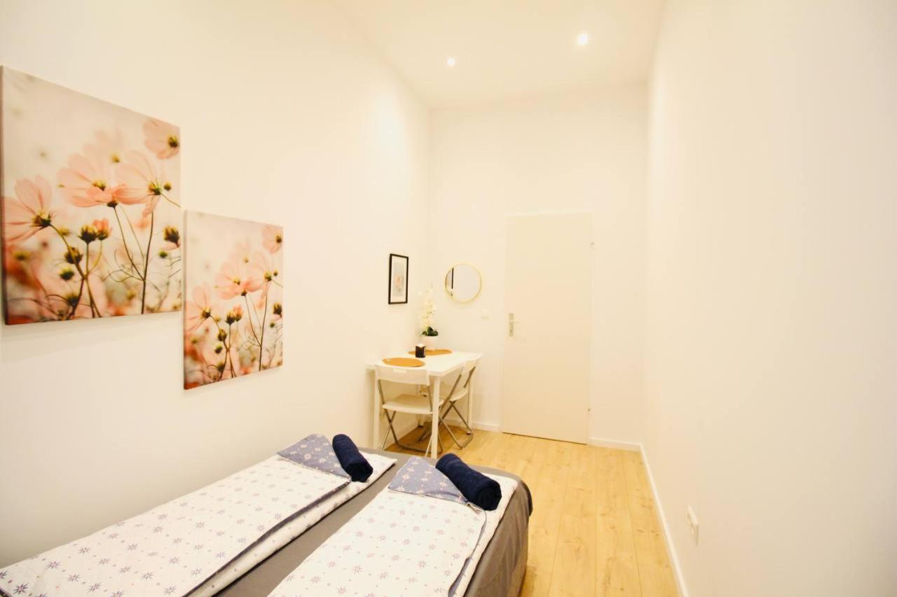 Privatunterkunft Cozy In Center Dw5 Wien