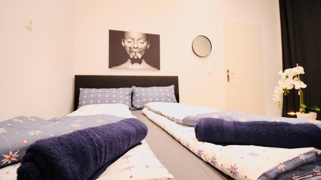 Privatunterkunft Cozy In Center Dw5 *