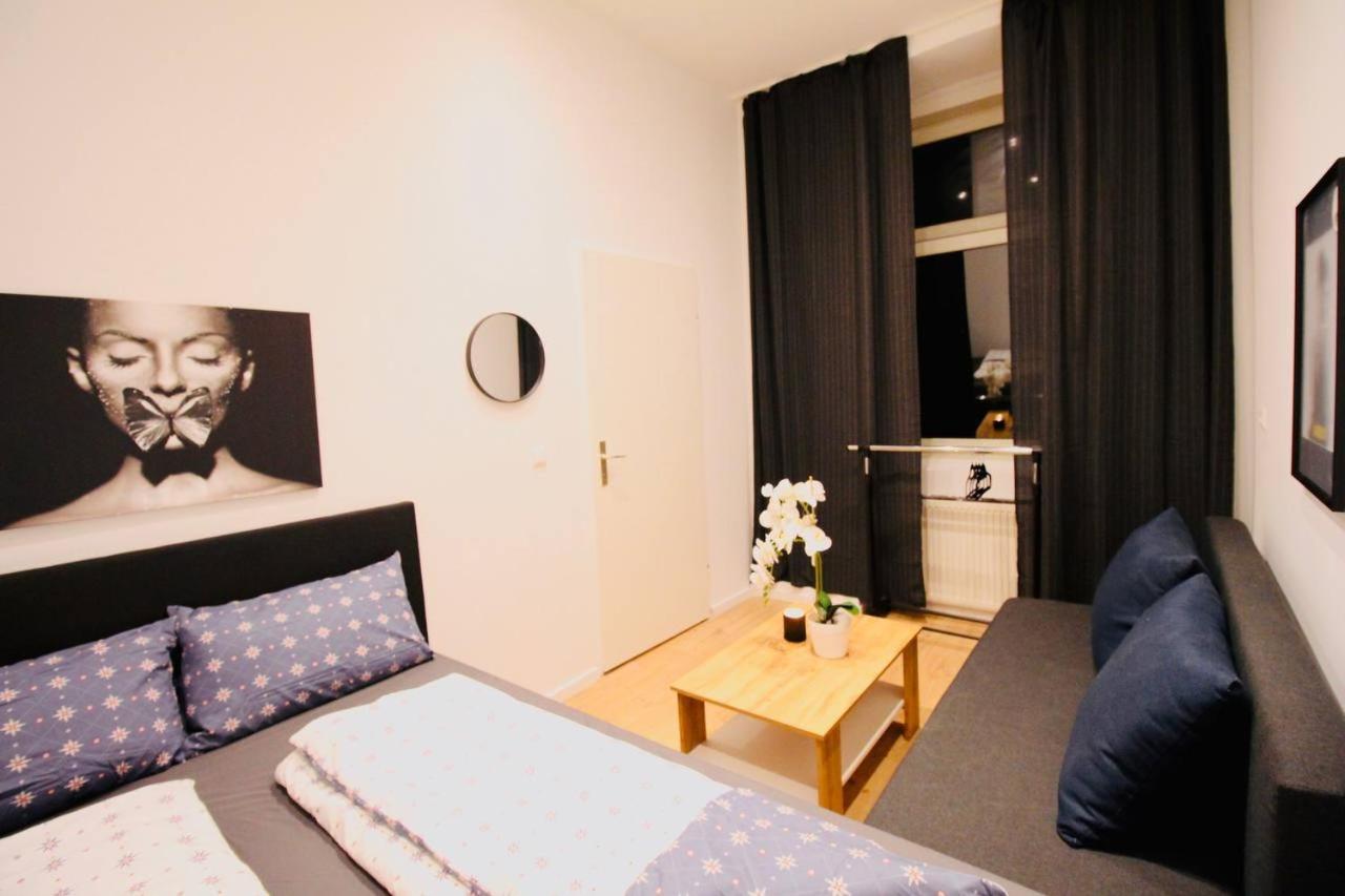 Privatunterkunft Cozy In Center Dw5